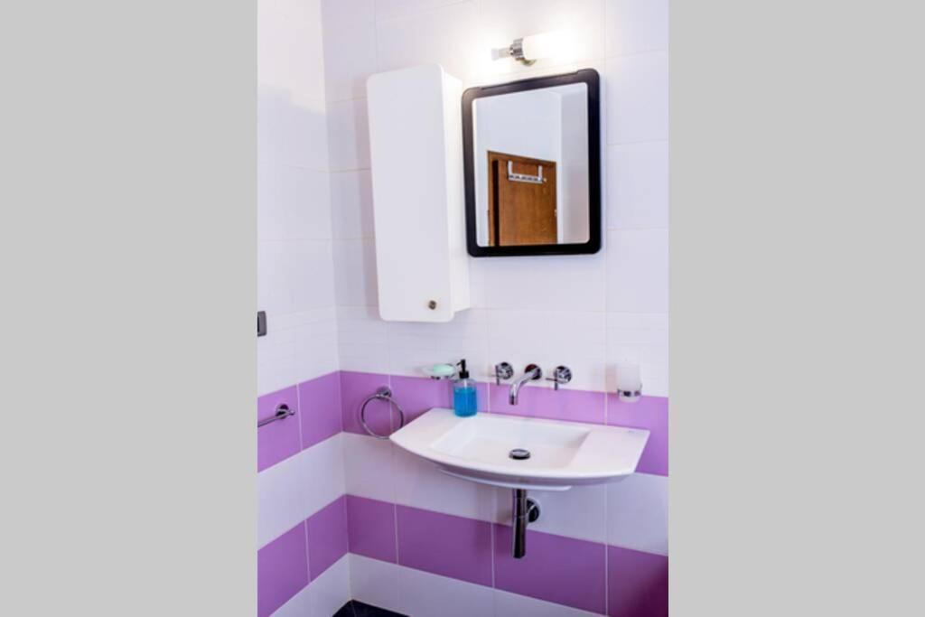 Sea View Apartment Next To Sea Garden And Beach Βάρνα Εξωτερικό φωτογραφία