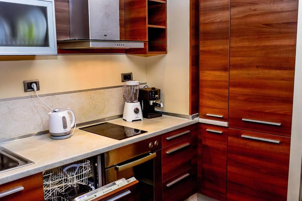 Sea View Apartment Next To Sea Garden And Beach Βάρνα Εξωτερικό φωτογραφία