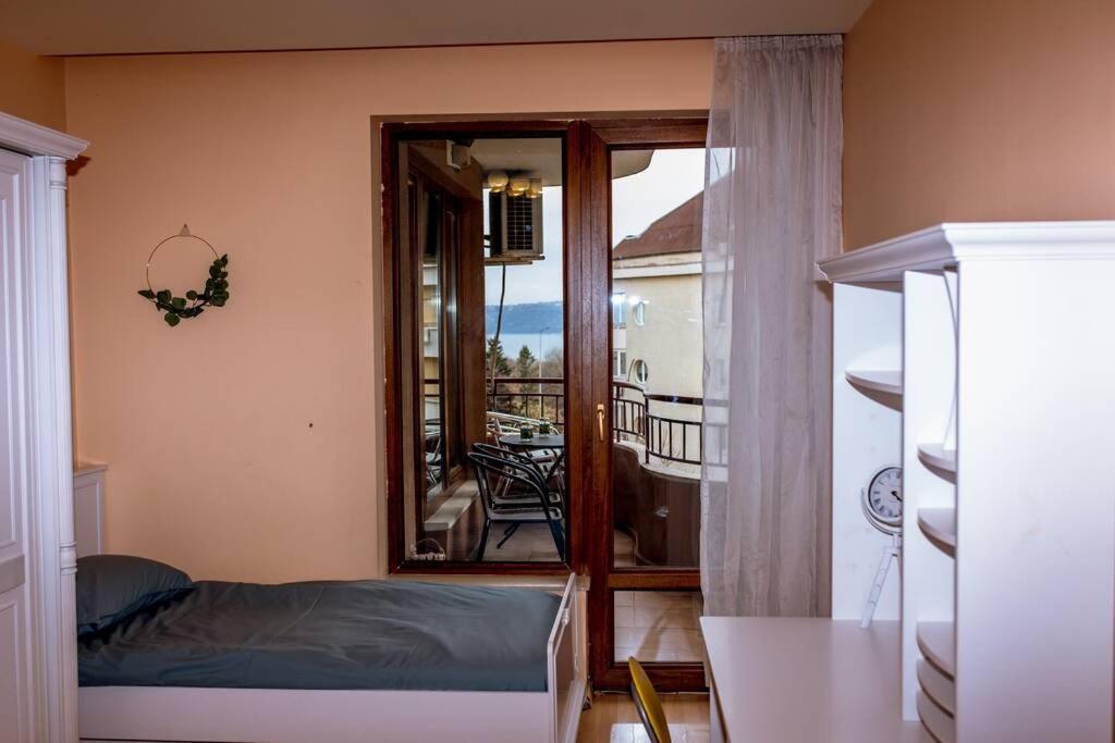 Sea View Apartment Next To Sea Garden And Beach Βάρνα Εξωτερικό φωτογραφία